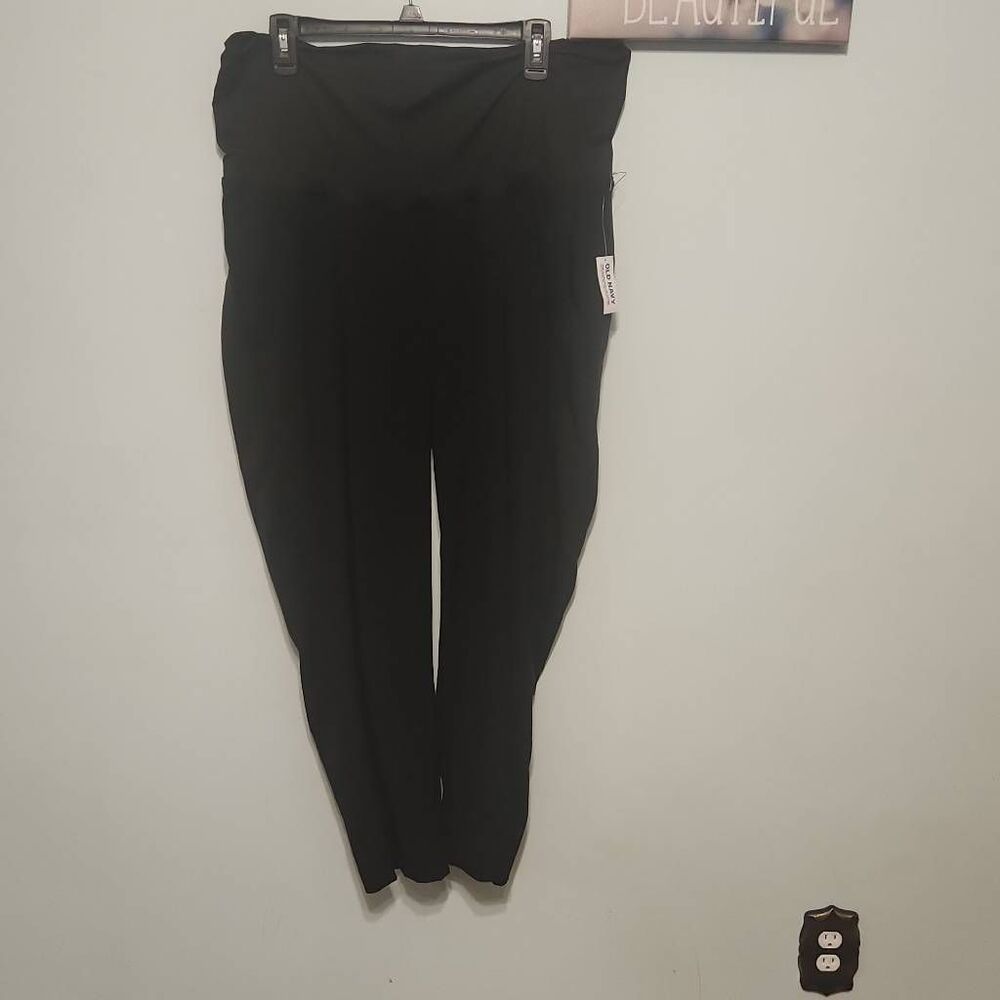 NWT Old Navy Maternity Size L Black Ankle Length Dress Pants Soft Fold Panel